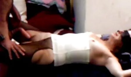 Pantat seksi bercinta dalam mode BERDIRI di Naka - xnxx tante sexy lebih pada