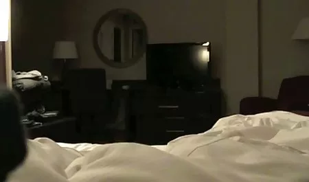 Lucu rambut coklat keisha mengambil bokep tante di kamar Mick kontol