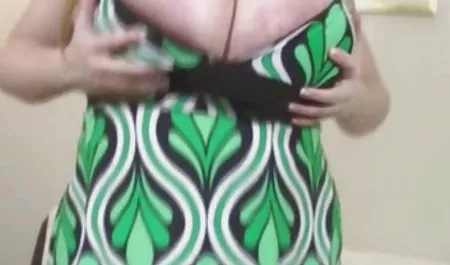 Koleksi Klasik bokep brondong tante