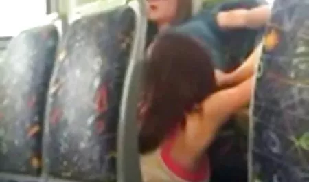 Mengambil selfie mengarah ke beberapa lesbian menyenangkan video hot tante sange
