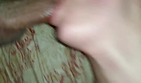 Kecil remaja seks Bertiga bokep tante ndut keras waktu fucky di gym