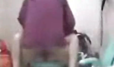 KRIM bokeb tante bohay DALAM REMAJA
