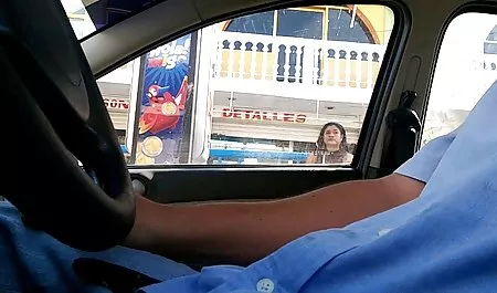 Nakal orang bokep girang Jepang cewek seksi sepong di rahasia