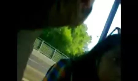 Mammy Rachel Evans bi-Bi-si video xxx tante gemuk di bidang