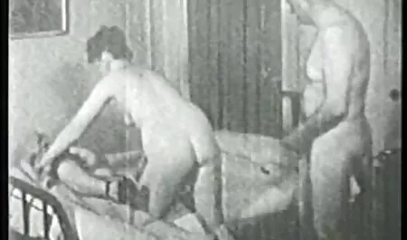 Bintik Wajahnya Cleo Finger Fucks Her Juicy Pussy Di bokep janda selingkuh Depan Kamera!