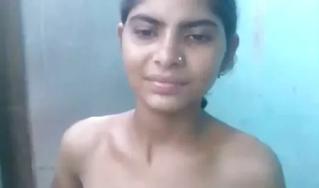 - pertama bercinta vidio ngentok tante